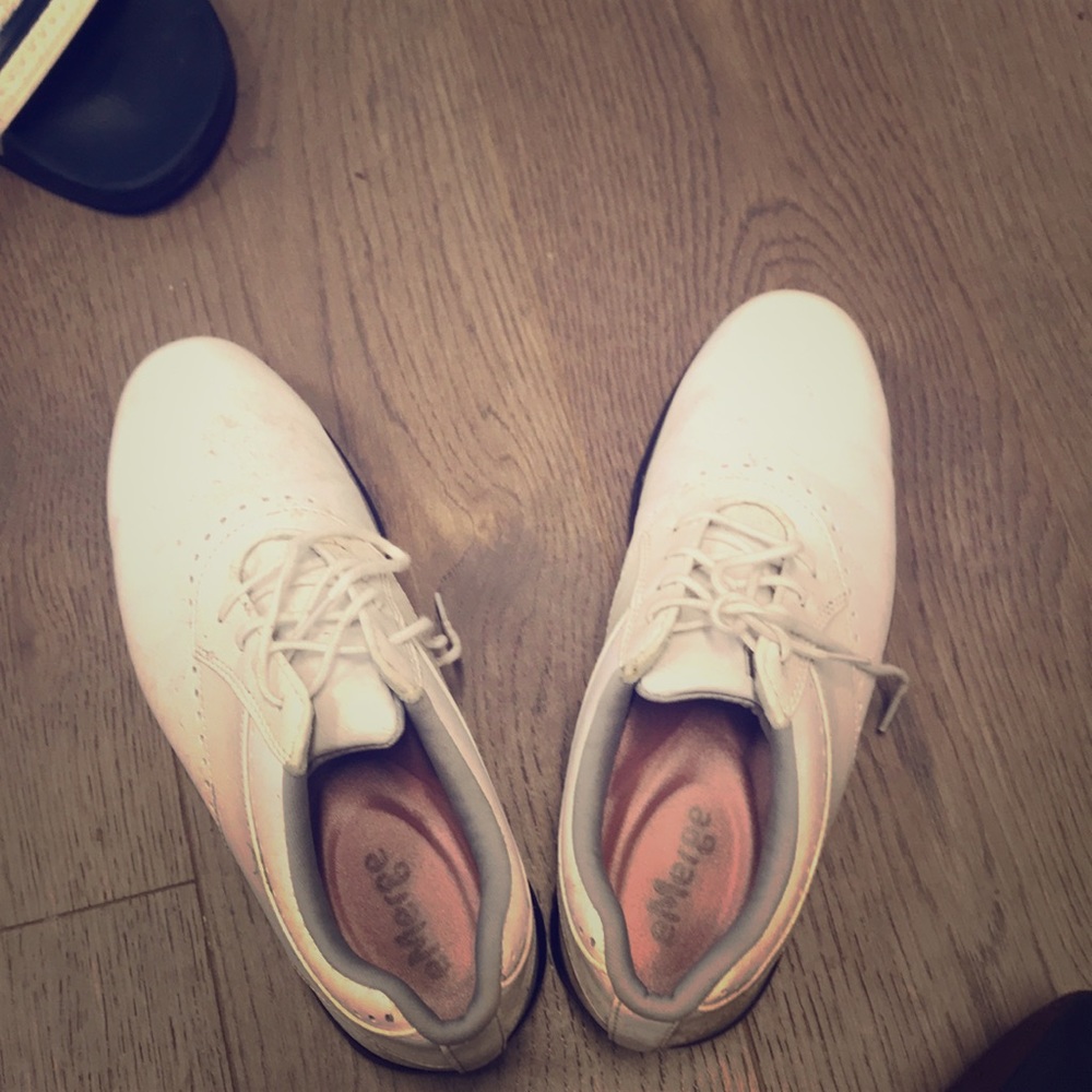 Golf sneaker